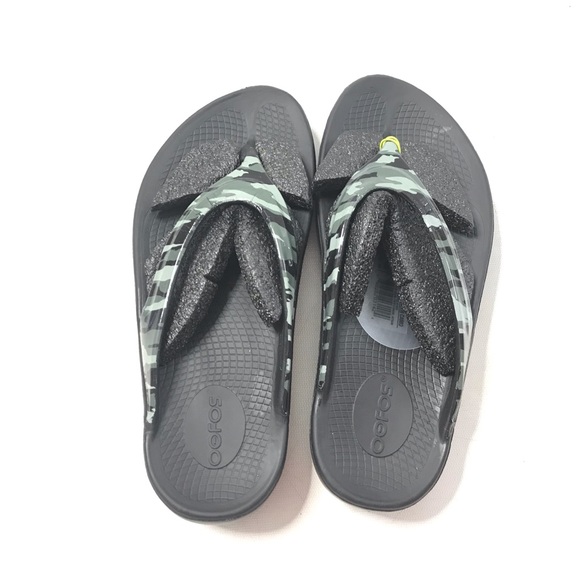 OOFOS Shoes Oofos Oolala Limited Thong Sandals Green Camo Womens Size 7 Recovery Comfort New